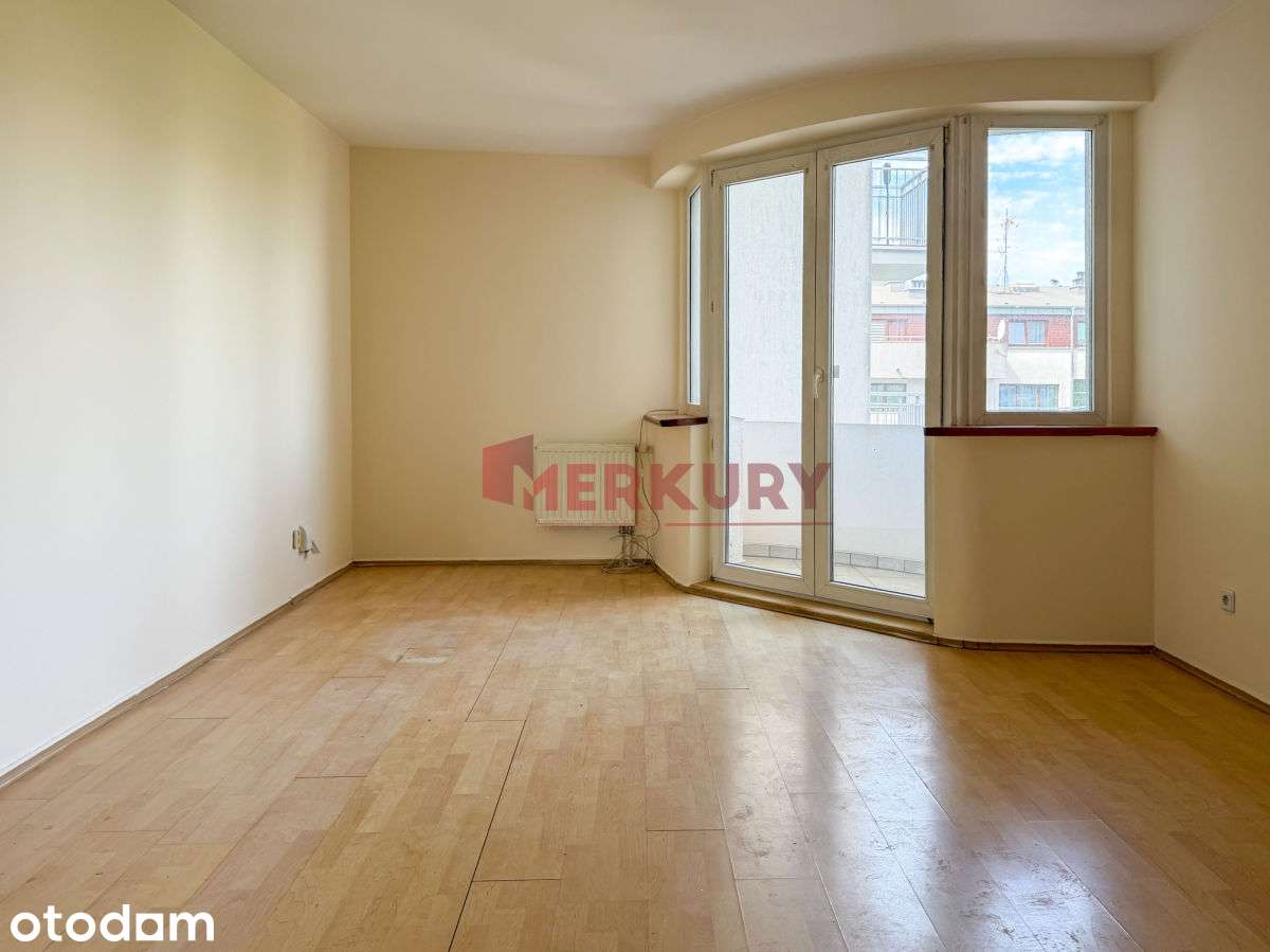 Krzyki | Balkon | Cisza i zieleń | do odnowienia