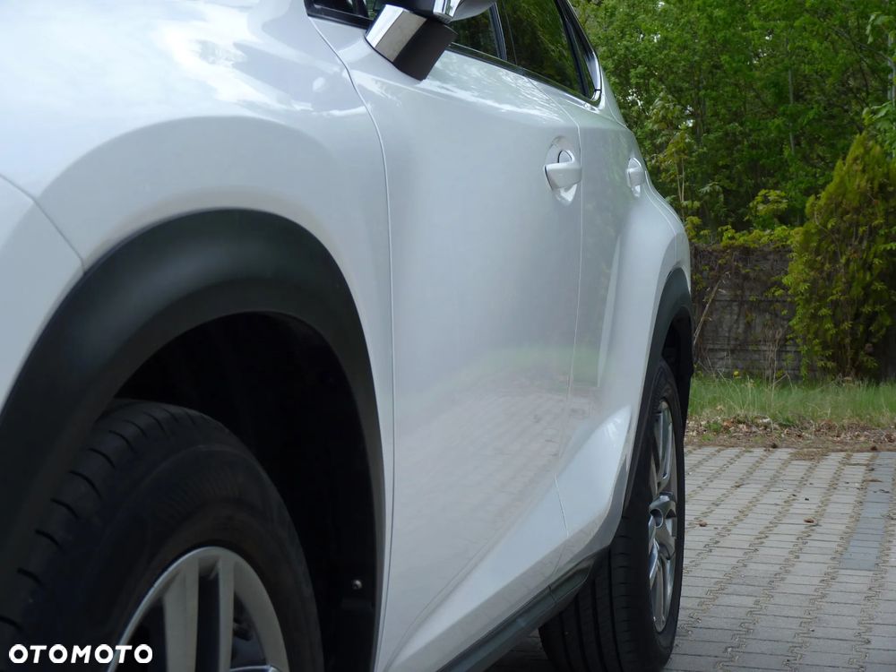 Lexus NX 200t Comfort AWD - 9
