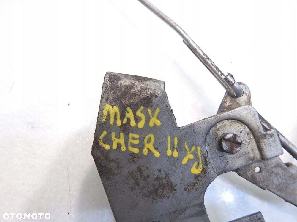 MECHANIZM ZAMKA MASKI JEEP CHEROKEE XJ - 2