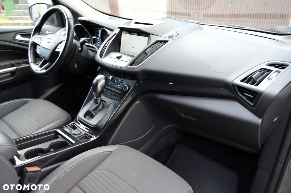 Ford Kuga 1.5 EcoBoost 4WD Titanium Plus - 16