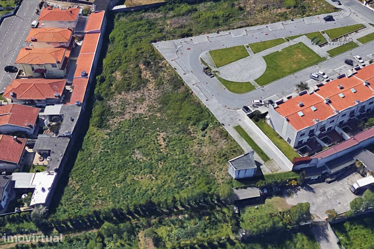 Terreno para construção de Moradia de 2 frentes - Grande imagem: 3/11