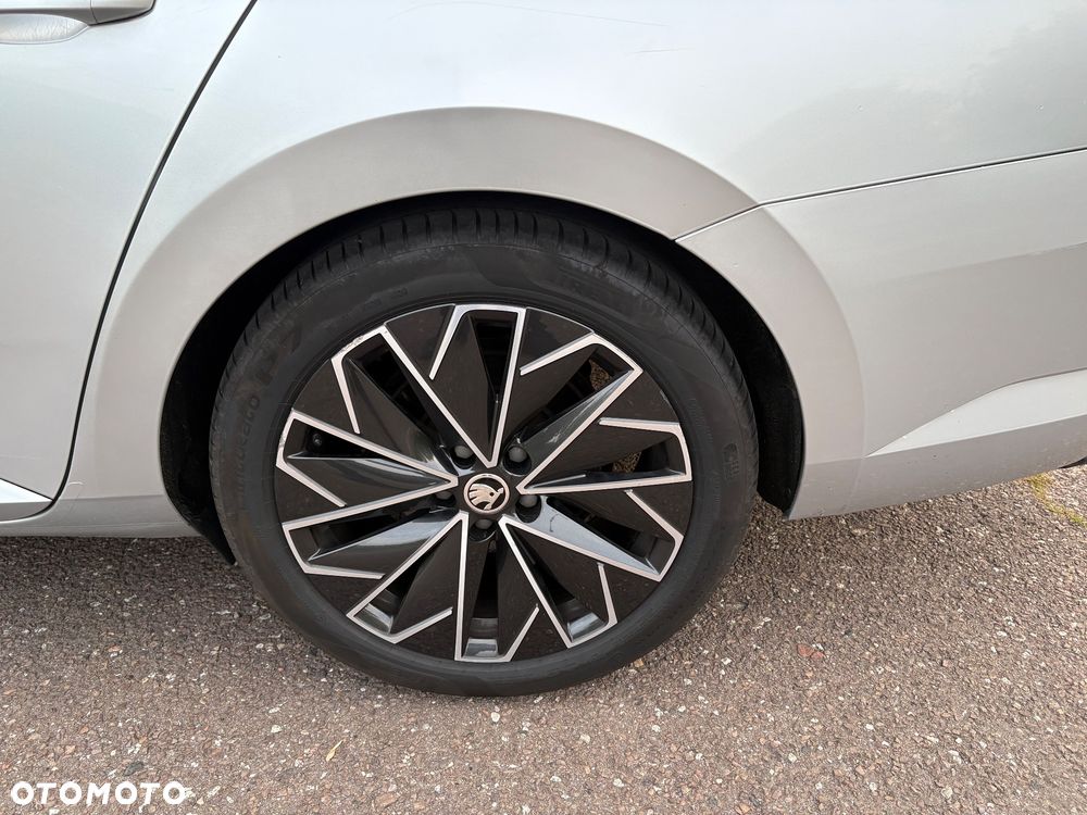 Skoda Superb 1.5 TSI ACT Active - 16