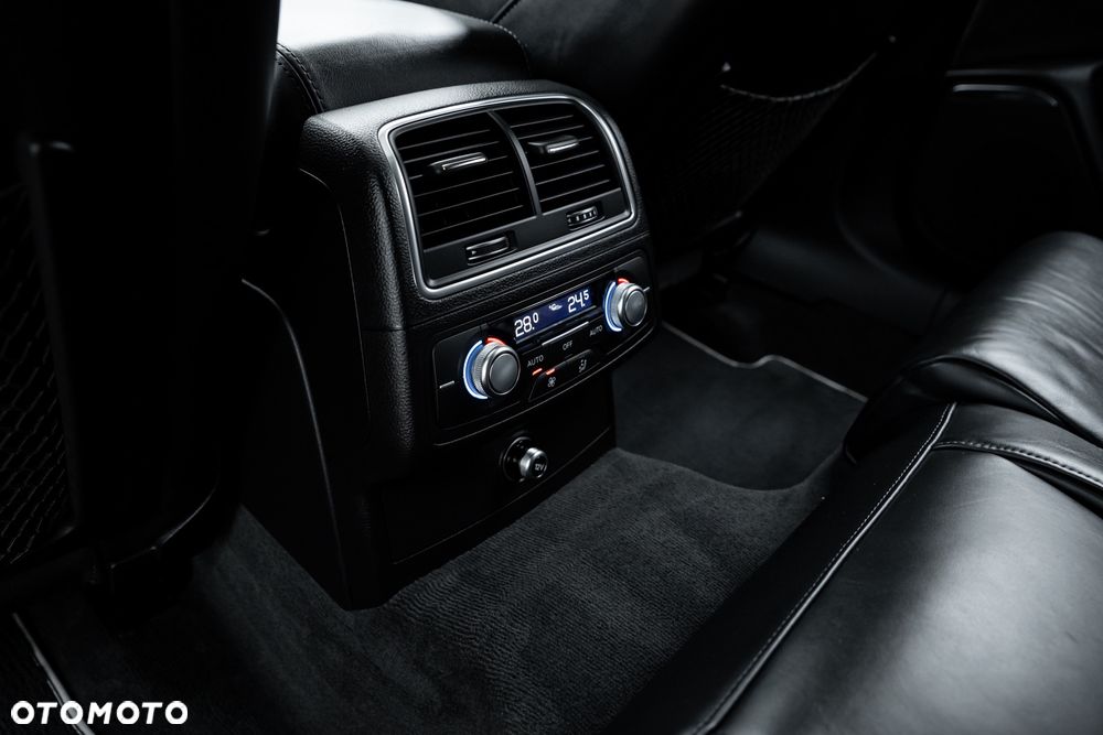 Audi A6 Avant - 22