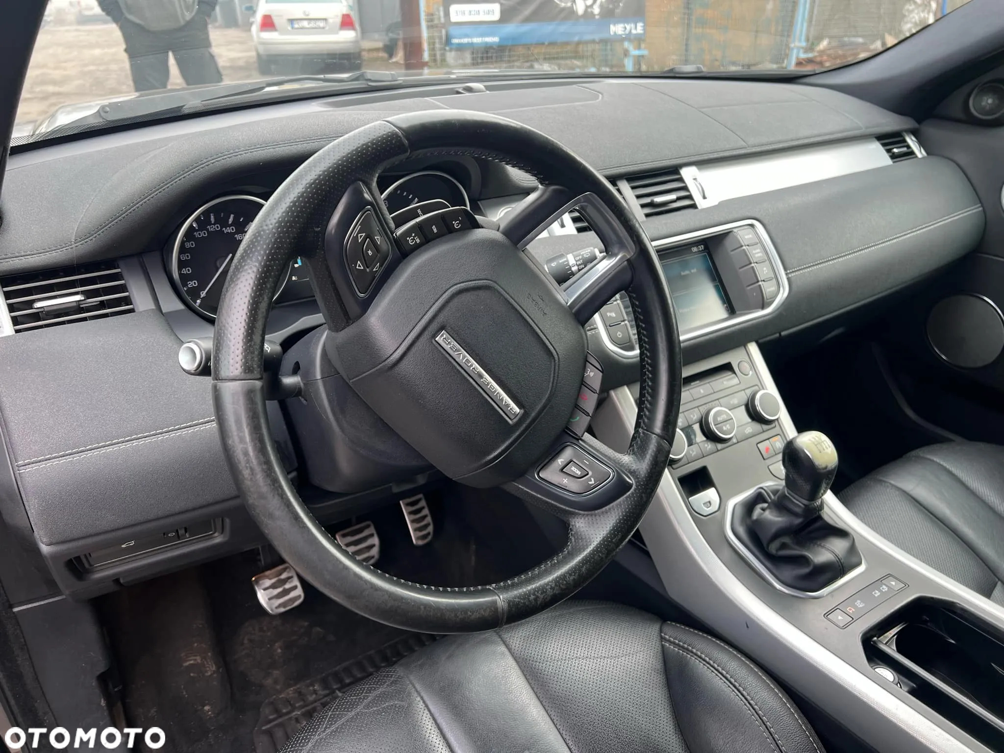 Land Rover Range Rover Evoque - 8
