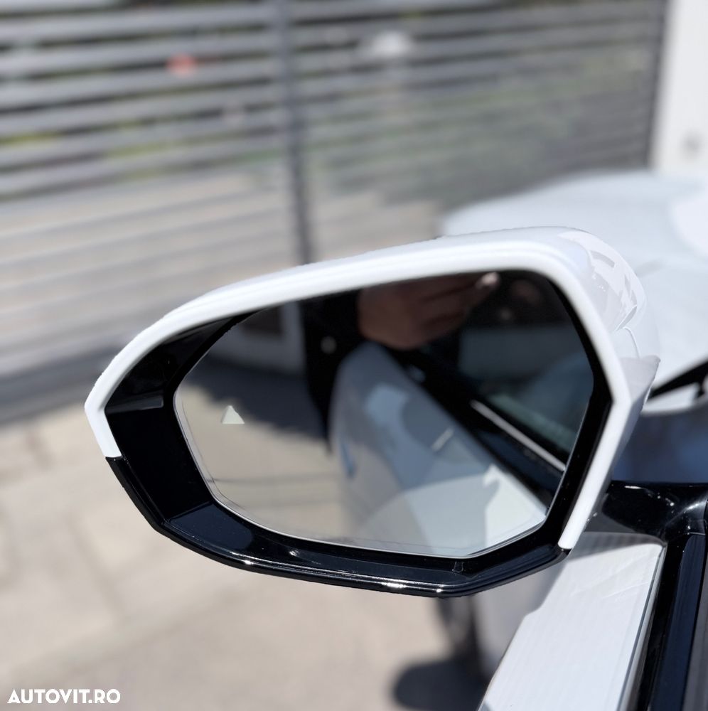 BMW Seria 5 520d AT MHEV - 40