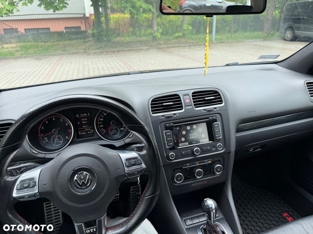 Volkswagen Golf 2.0 GTI DSG - 21