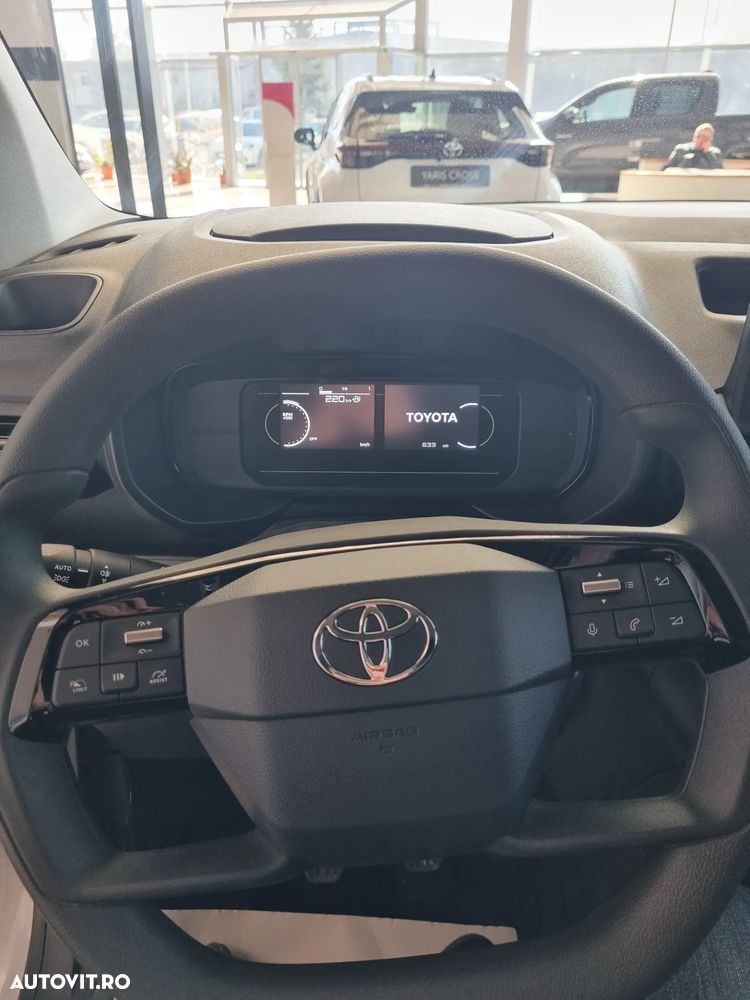 Toyota PROACE CITY - 8