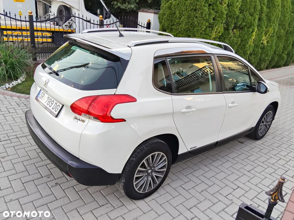 Peugeot 2008 e-HDi FAP 92 STOP & START Active - 13