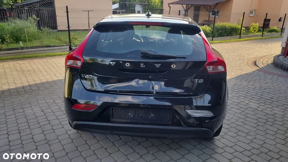 Volvo V40 - 8