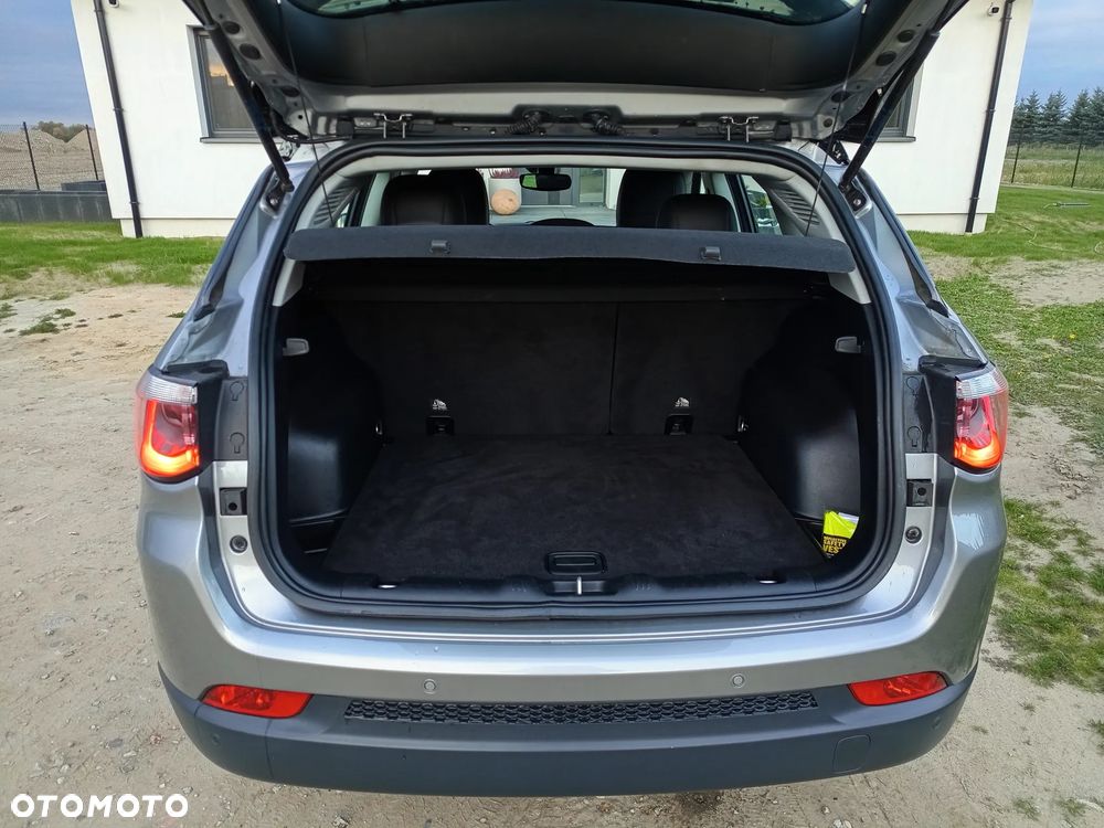 Jeep Compass 1.4 TMair Night Eagle FWD S&S - 19