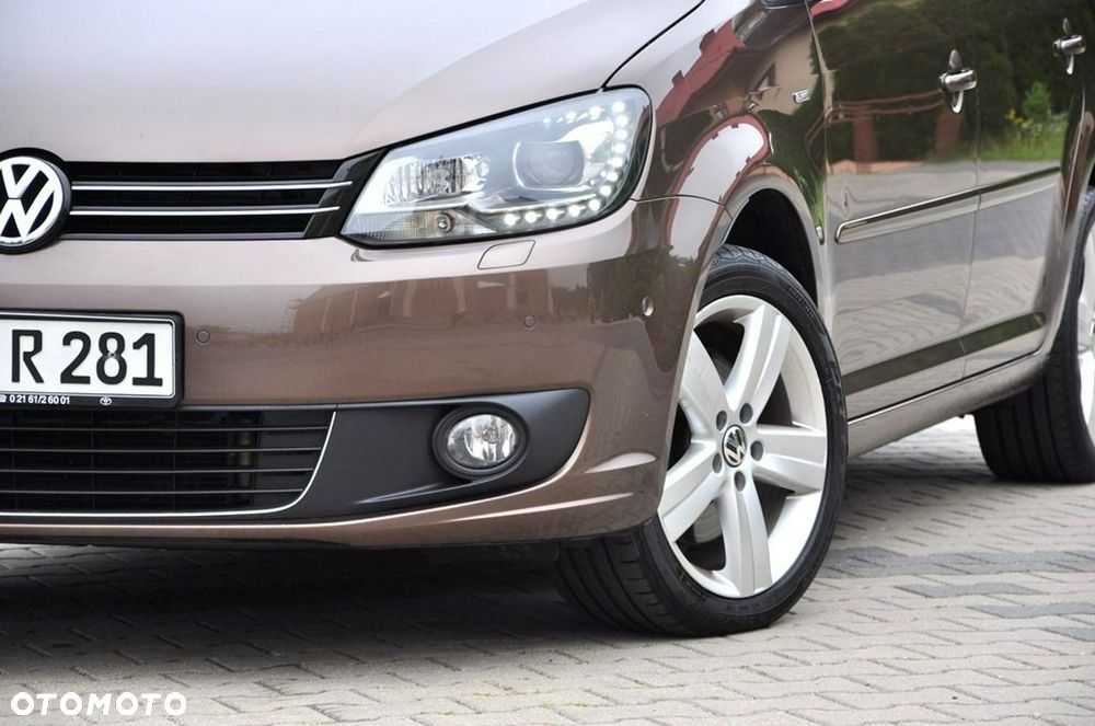 Volkswagen Touran - 5
