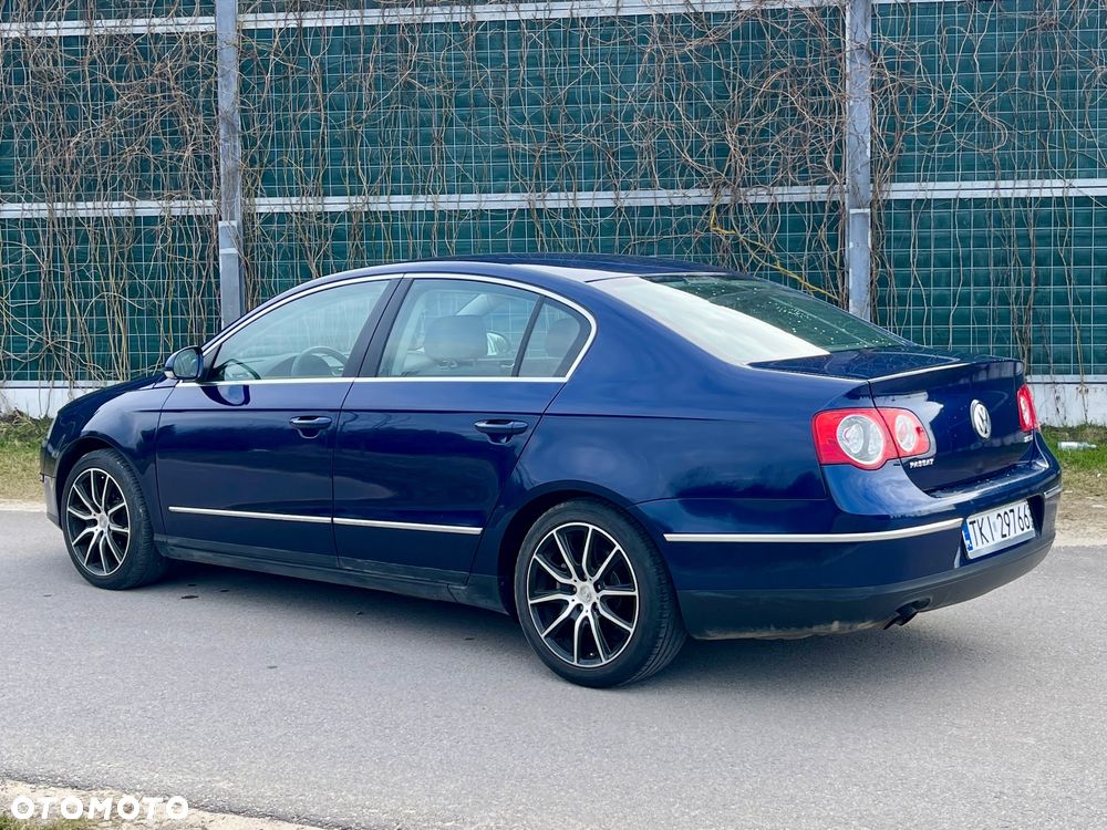 Volkswagen Passat 2.0 TDI Comfortline - 31