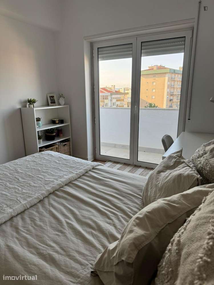 Quarto - localizado em Lumiar Lisbon - Grande imagem: 5/15