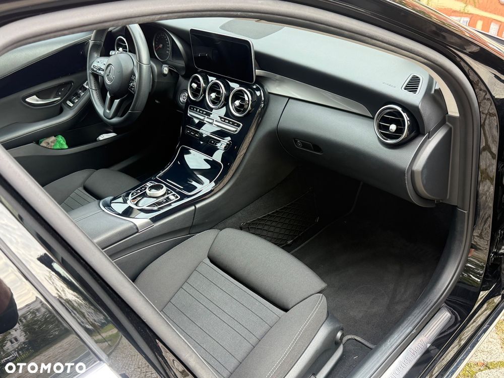 Mercedes-Benz Klasa C 160 9G-TRONIC - 7