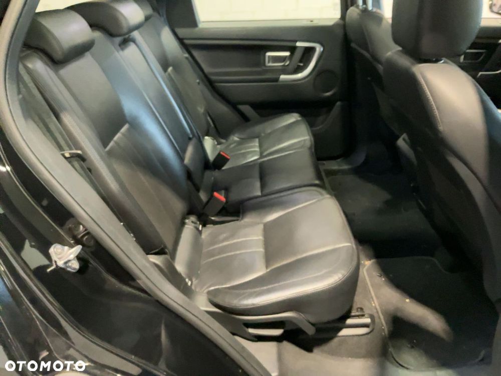 Land Rover Discovery Sport TD4 HSE Luxury - 25