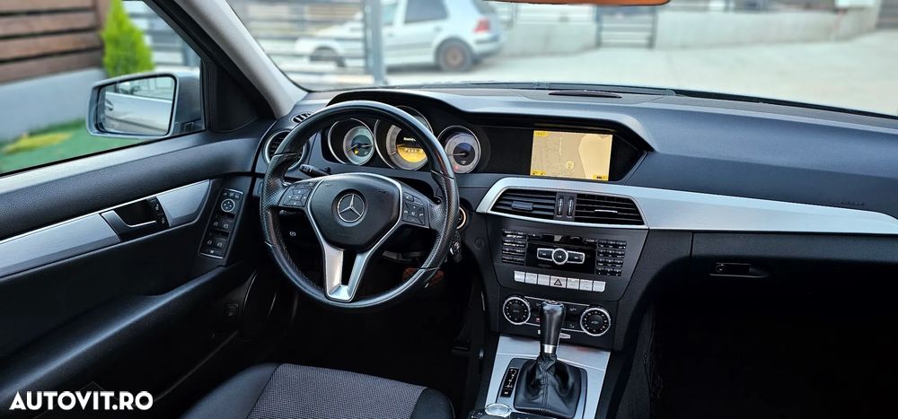 Mercedes-Benz C 220 (BlueTEC) d 7G-TRONIC Avantgarde - 16