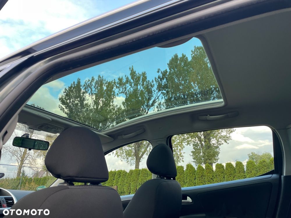 Peugeot 207 95 VTi Urban Move - 20