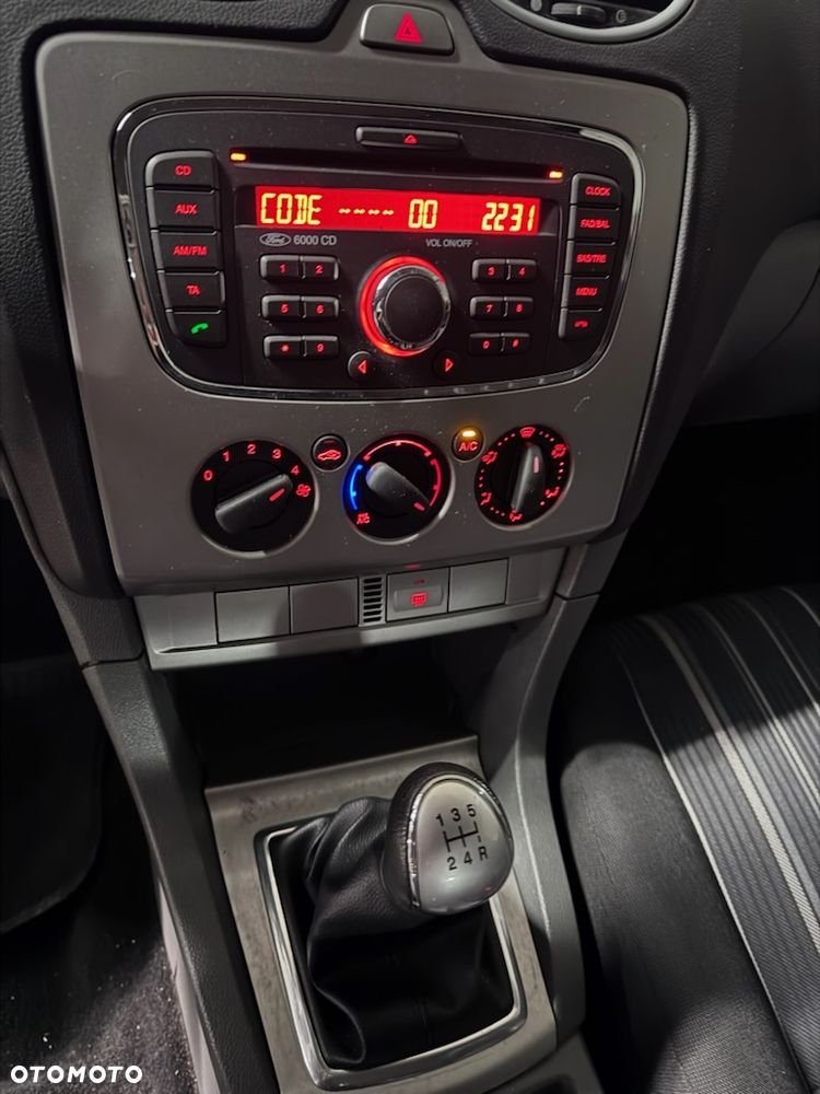 Ford Focus - 19