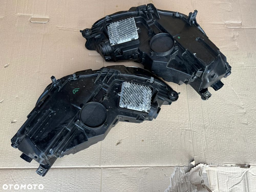 Audi A4 B9 Lift reflektor full led prawy, lewy 8W0941033D, 8W0941034D - 5