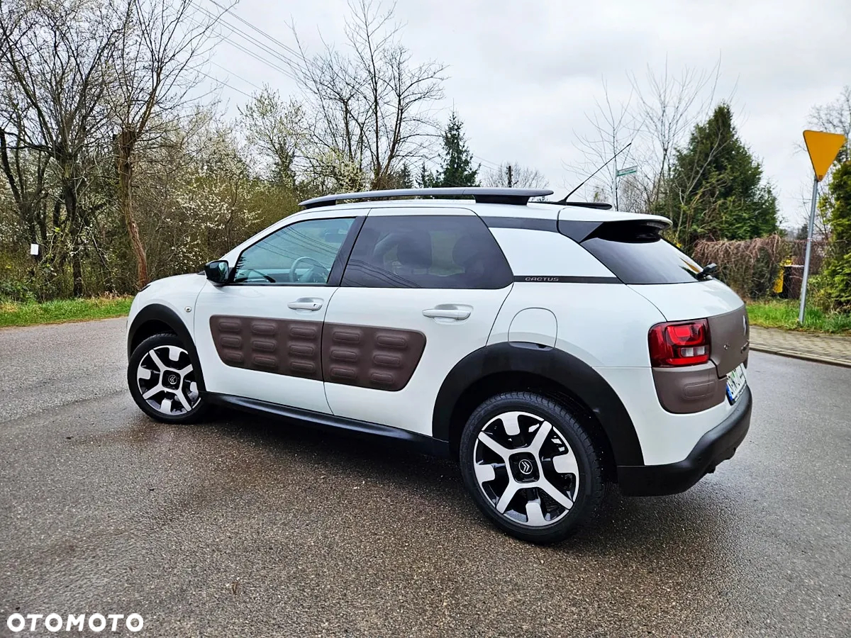 Citroën C4 Cactus 1.2 PureTech MoreLife S&S ETG - 9