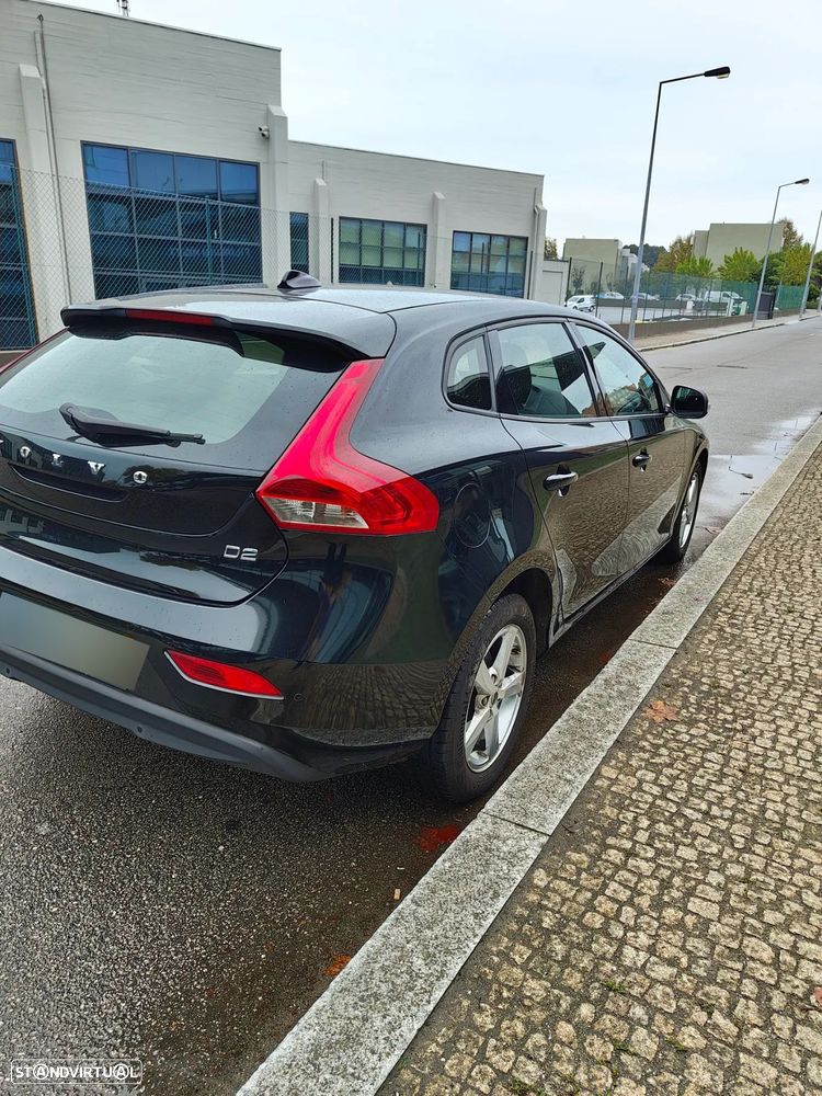 Volvo V40 2.0 D2 Kinetic - 6