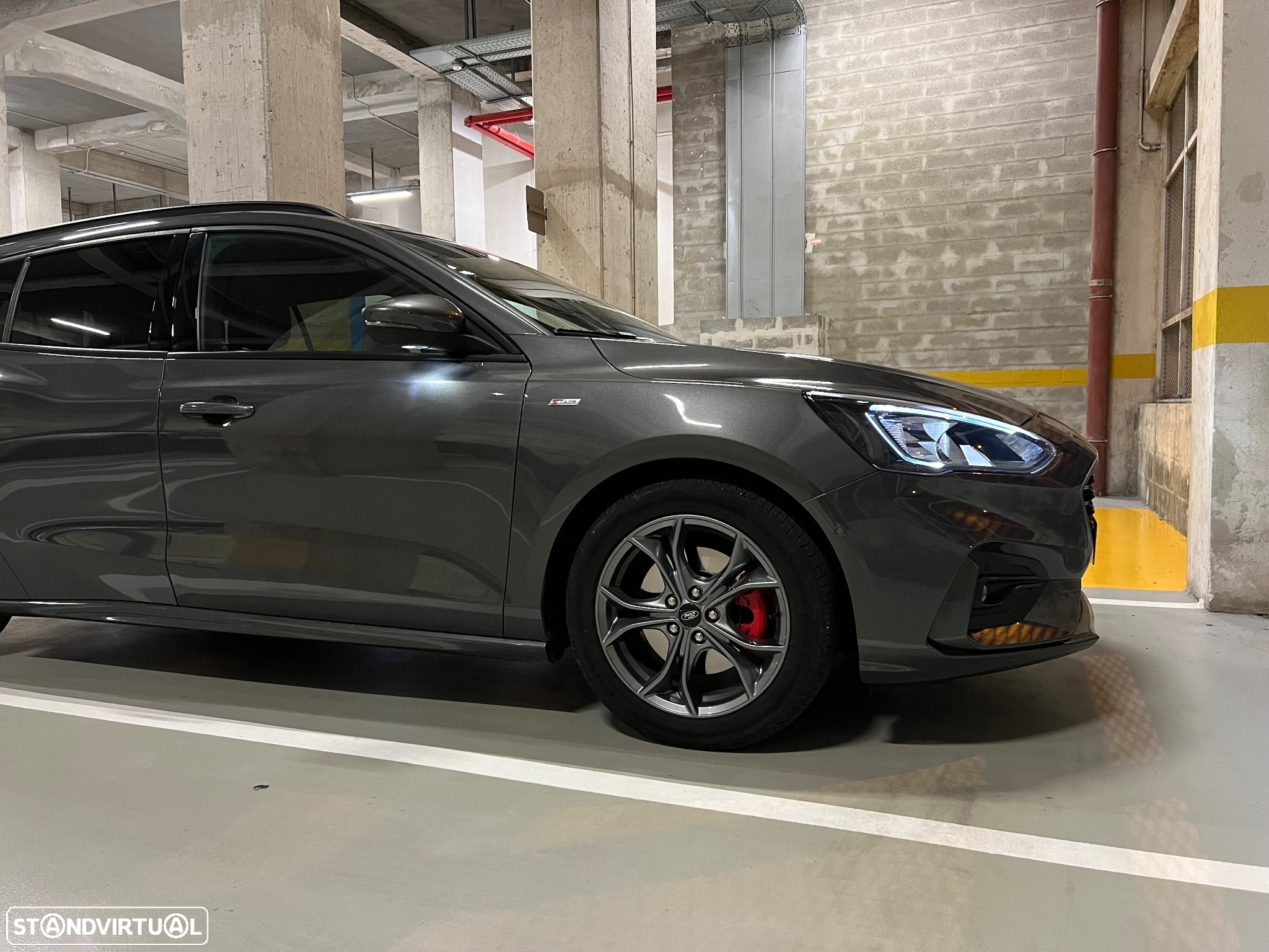 Ford Focus SW 1.0 EcoBoost MHEV ST-Line X - 2