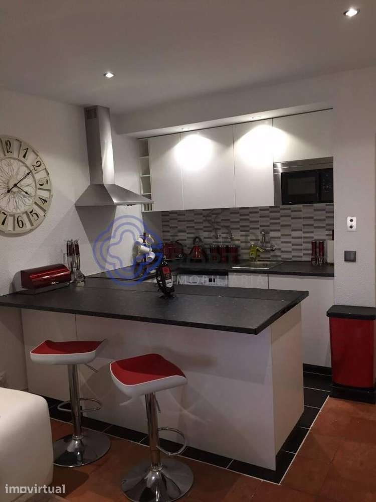Apartamento com Varanda e Vista Mar – Oportunidade Única! - Grande imagem: 2/17