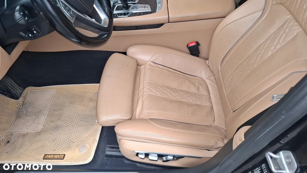 BMW Seria 7 730Ld xDrive - 9