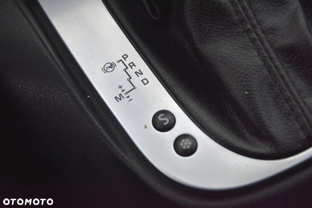 Citroën C4 ver-bluehdi-150-eat6-shine - 31