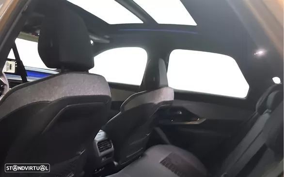 Peugeot E-3008 73 kWh GT - 13