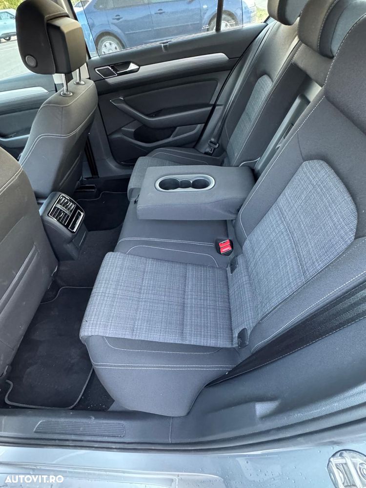 Volkswagen Passat 2.0 TDI SCR DSG Business - 6