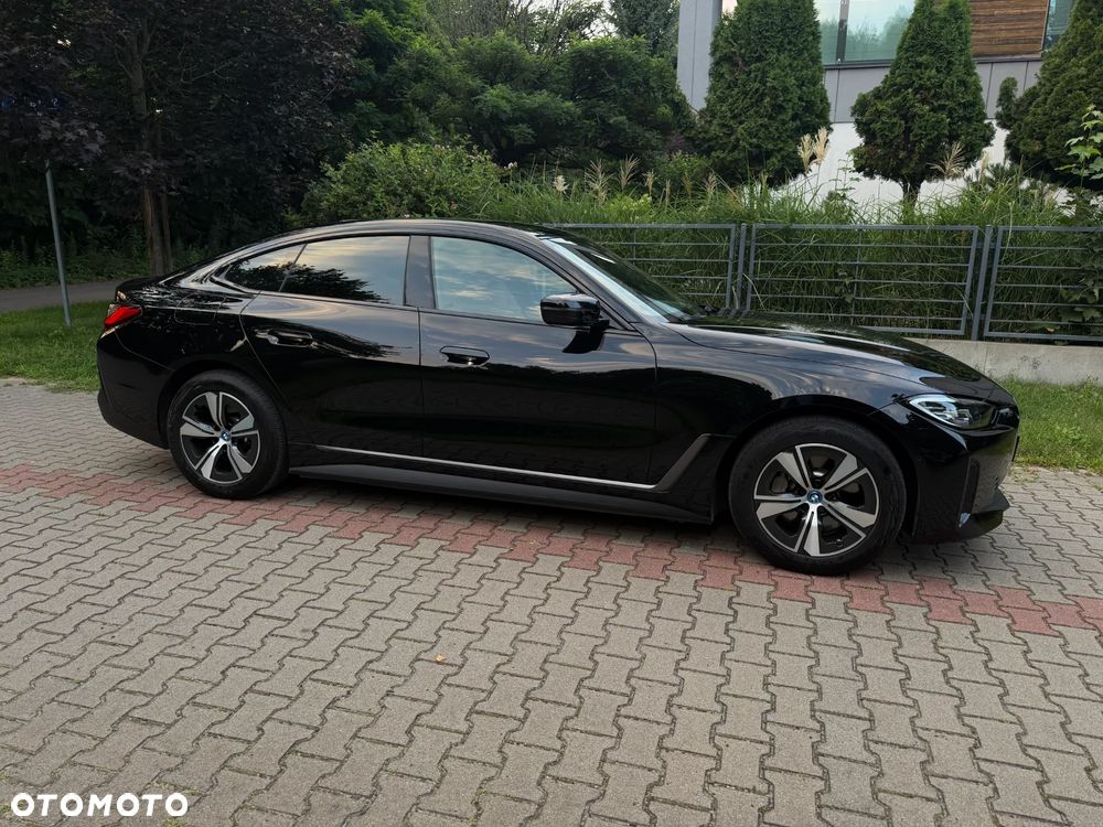 BMW i4 70.3kWh eDrive 35 - 7