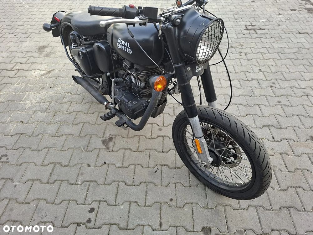 Royal Enfield Classic - 5