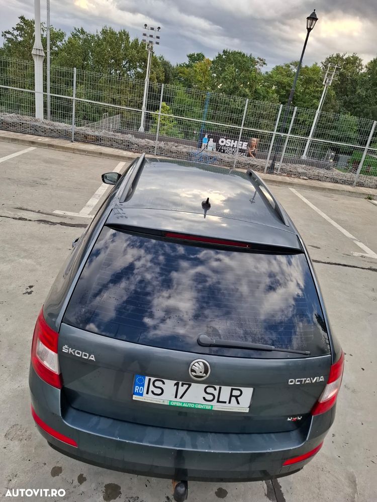 Skoda Octavia 2.0 TDI 4X4 Ambition - 10
