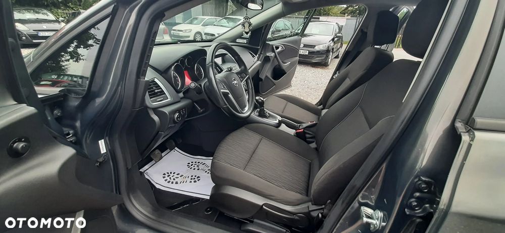 Opel Astra - 34