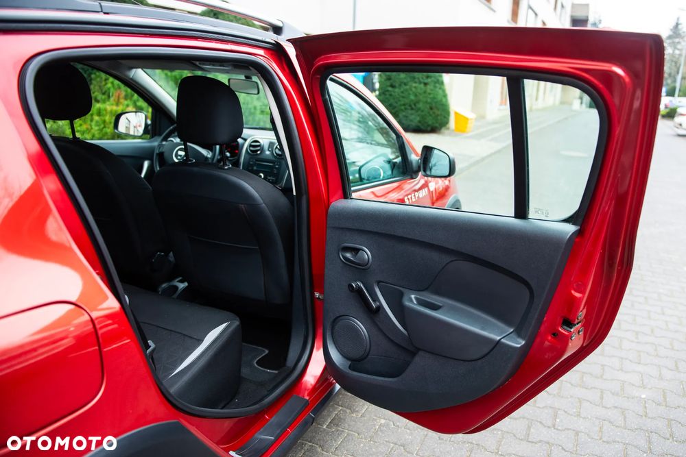 Dacia Sandero TCe 90 Celebration - 21