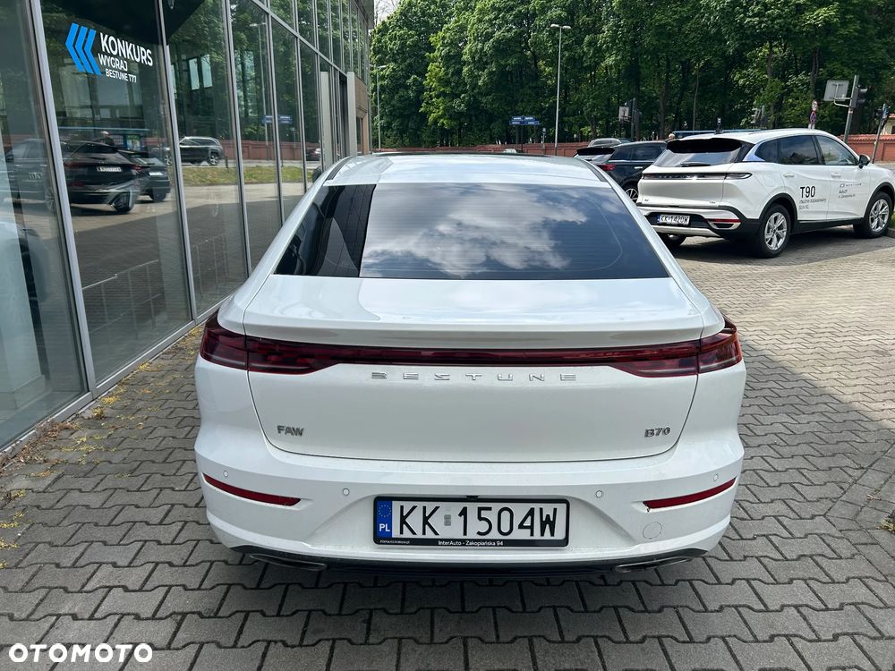 Bestune B70 - 6