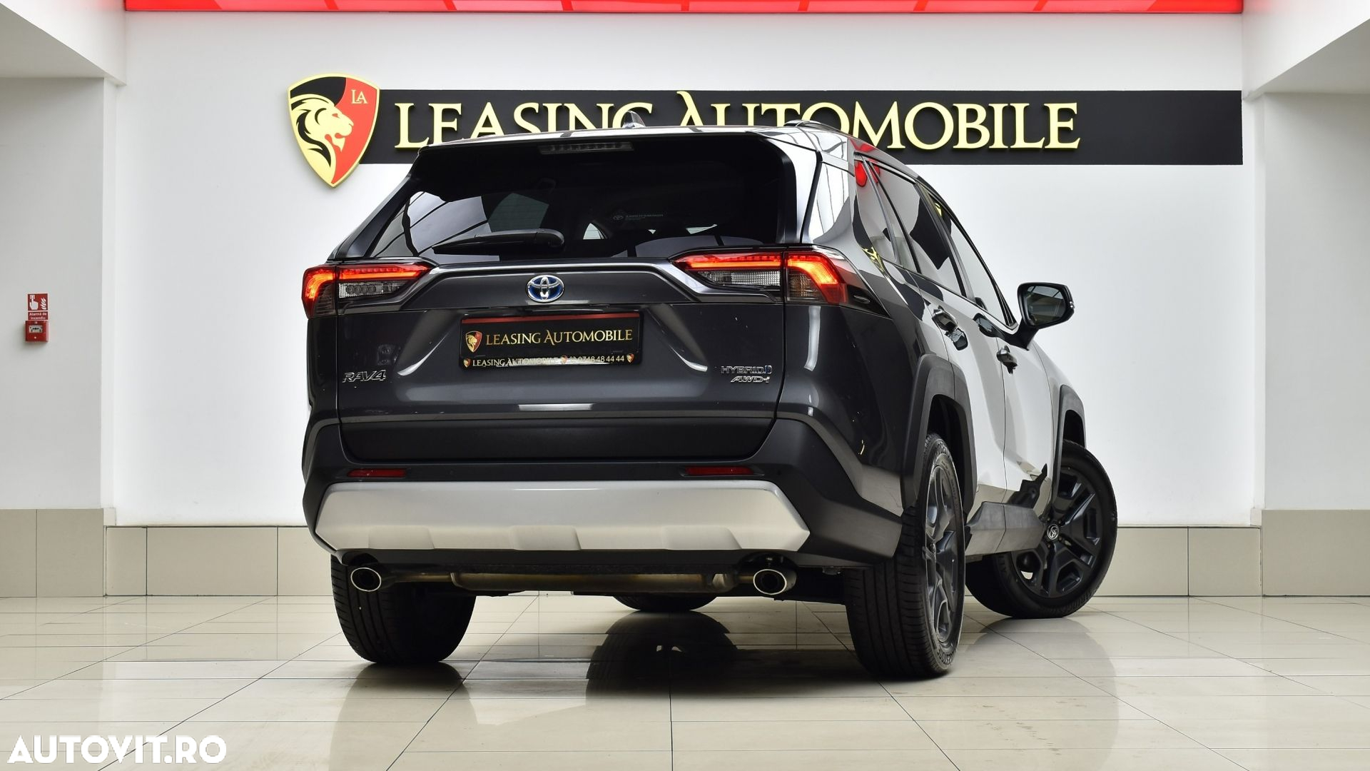 Toyota RAV4 - 4