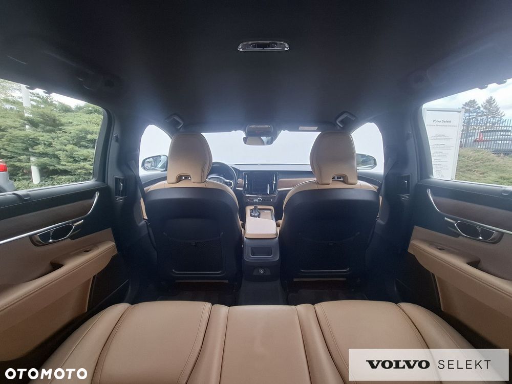Volvo V90 - 16