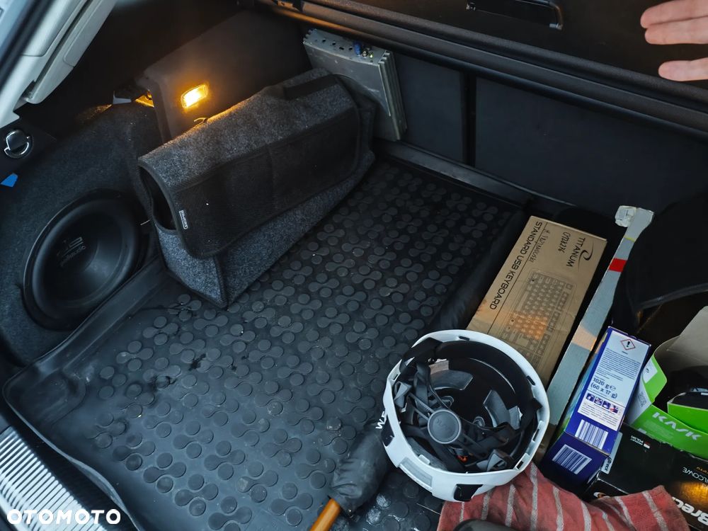 Audi A4 Avant 2.0 TDI Quattro - 10