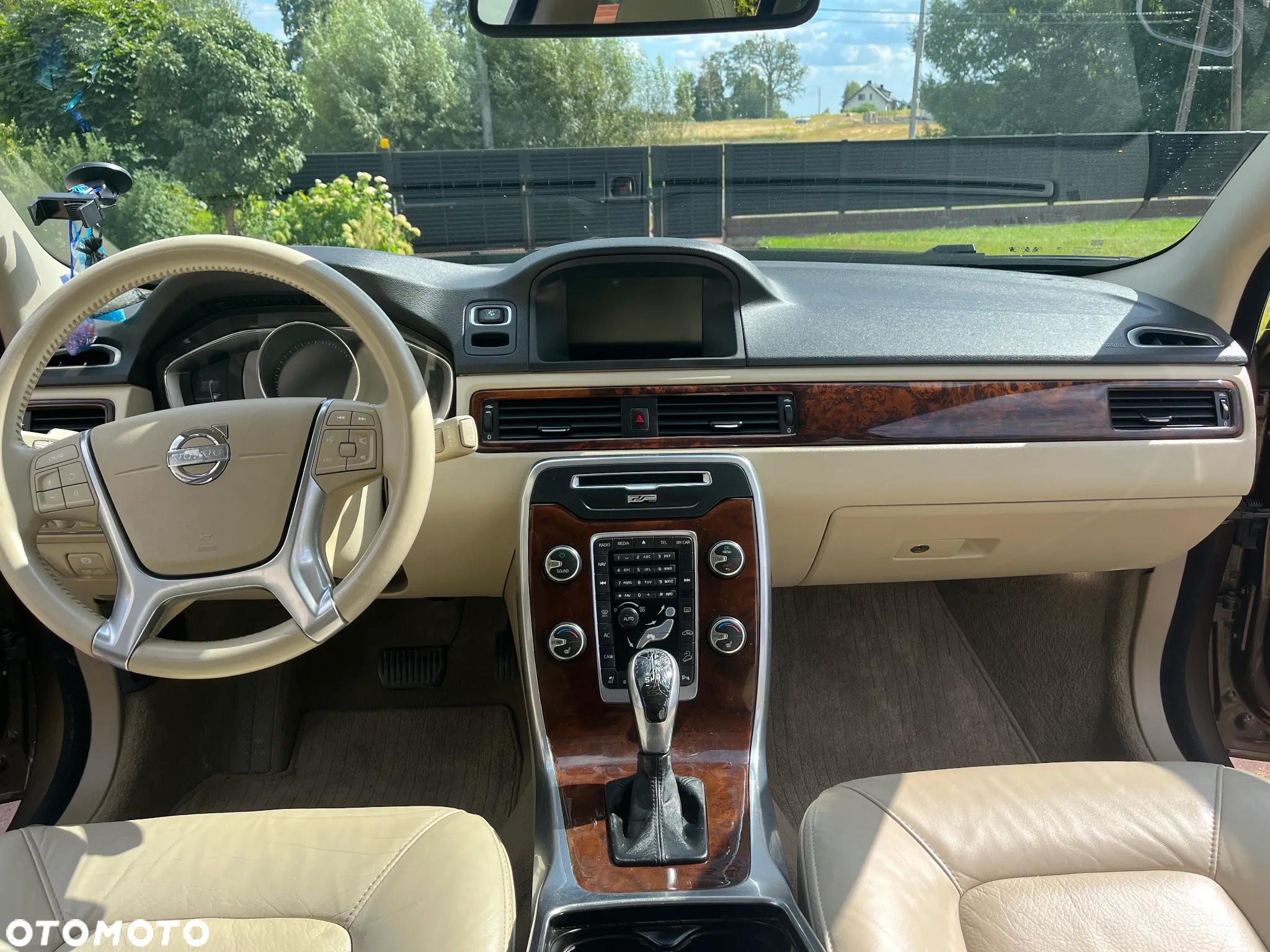 Volvo XC 70 3.2 AWD Summum - 16
