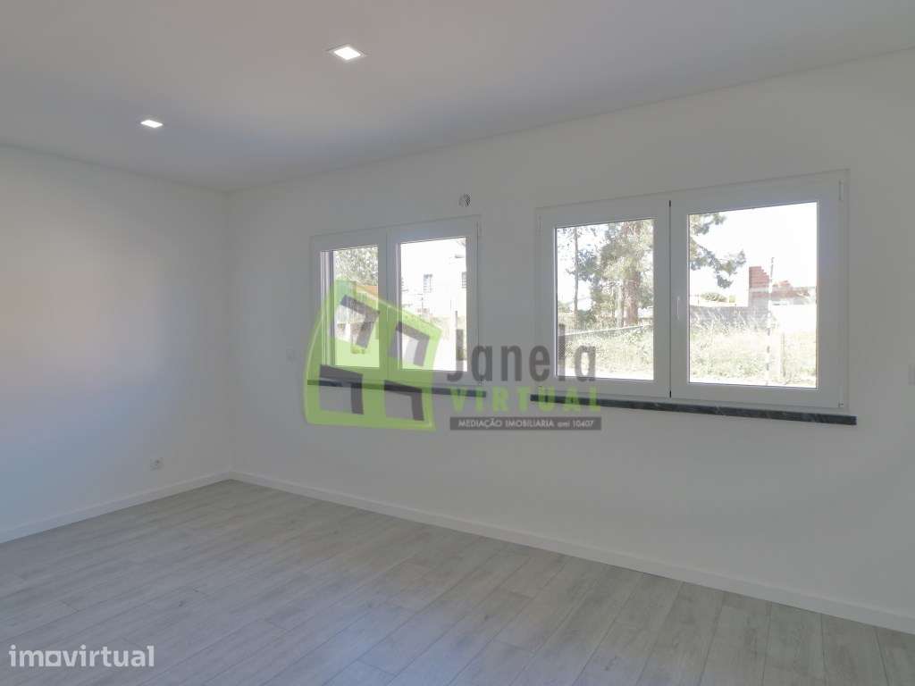 Apartamento T2, com parqueamento, em Construção, Pinhal do General - Grande imagem: 2/26