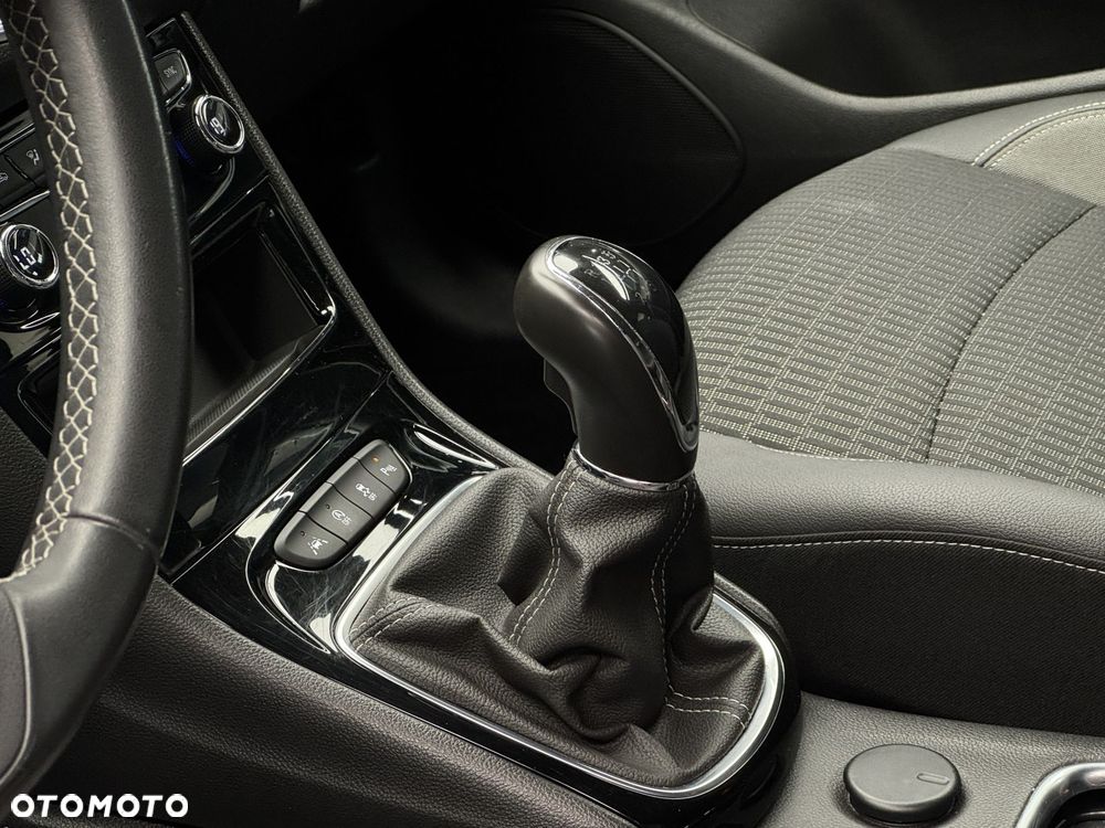 Opel Astra 1.5 CDTI Elegance S&S - 11