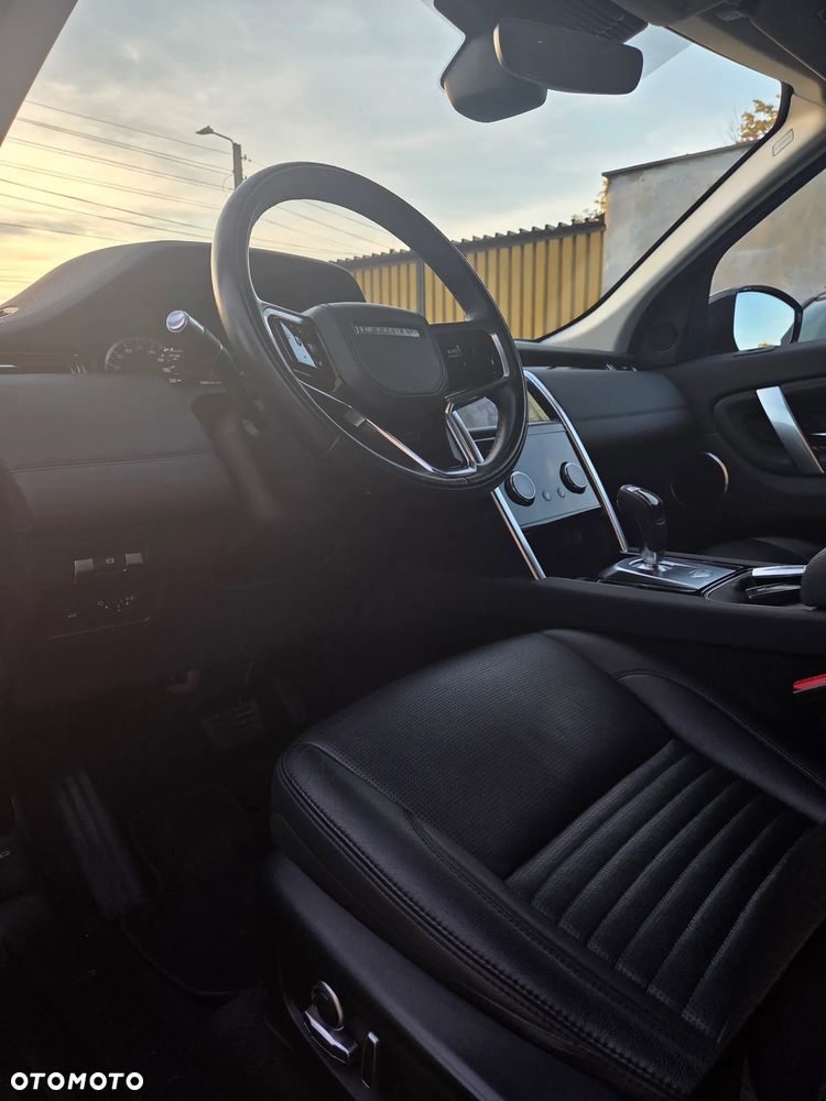 Land Rover Discovery Sport 2.0 D165 mHEV SE - 14