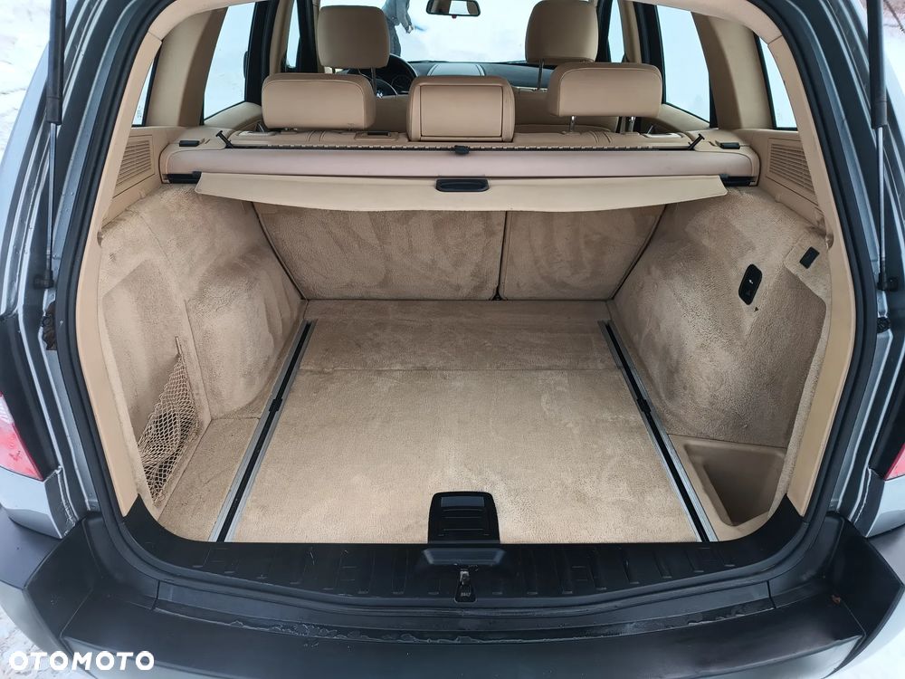 BMW X3 2.0i - 8