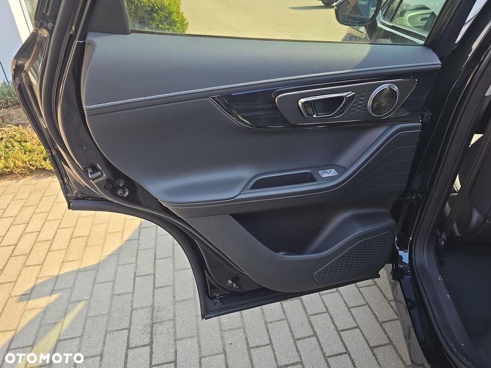 Omoda 5 1.5 T-GDI Hybrid Premium DHT - 10