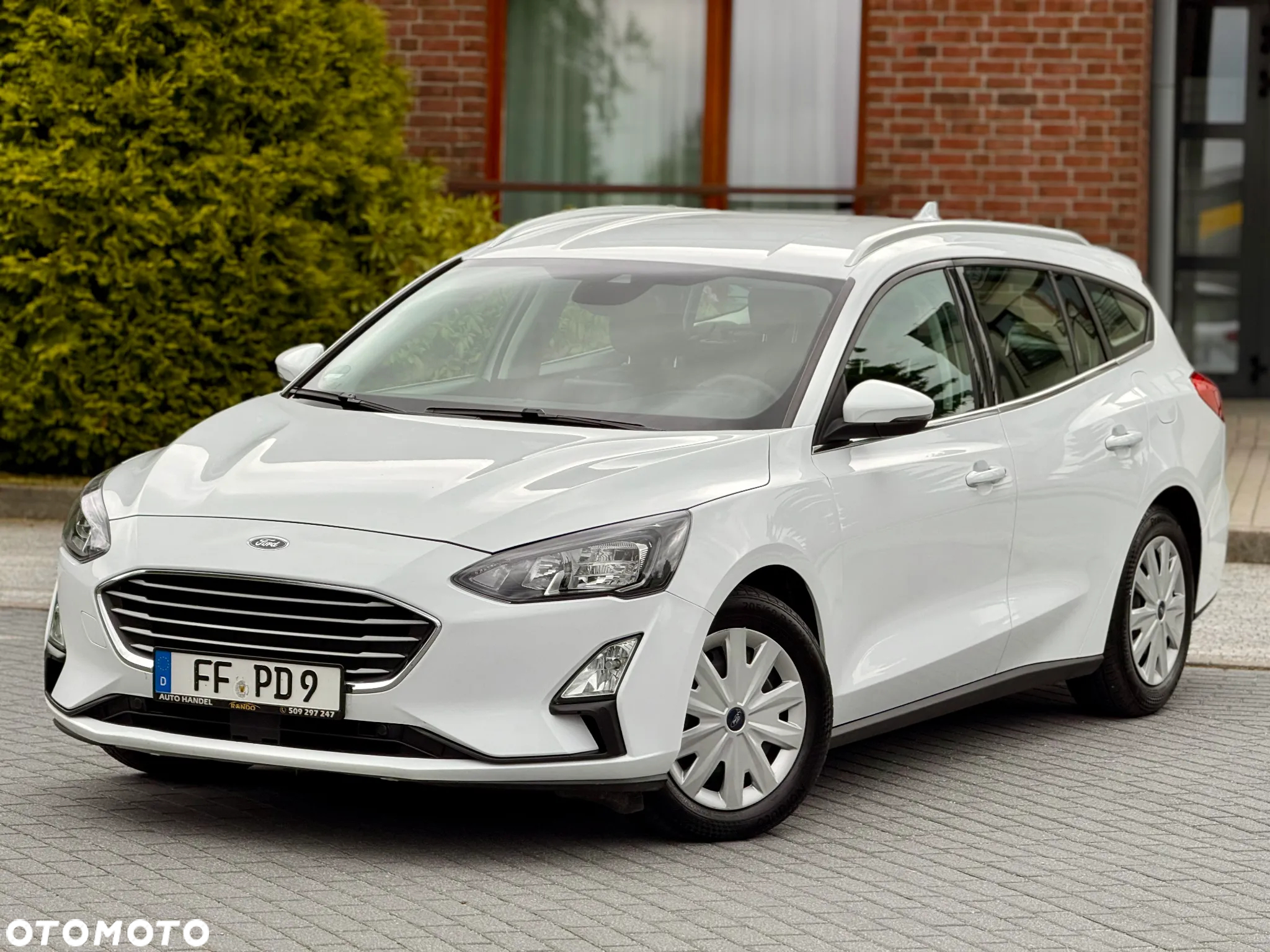 Ford Focus Turnier 1.5 EcoBlue Start-Stopp-System COOL&CONNECT - 9