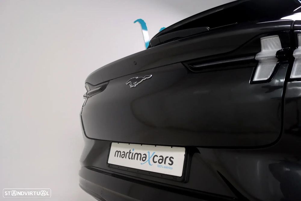 Ford Mustang Mach-E 98.7 kWh Premium AWD - 11