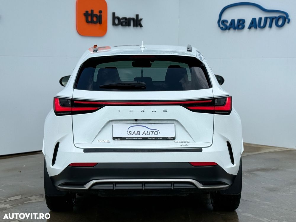 Lexus Seria NX - 25