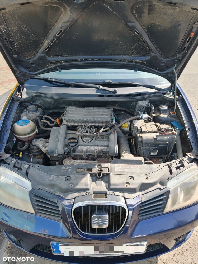 Seat Ibiza SC 1.4 16V Reference - 6
